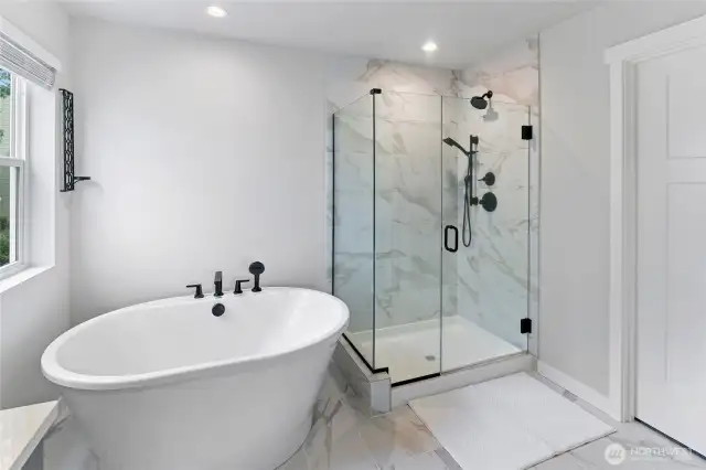 Primary Suite Bathroom