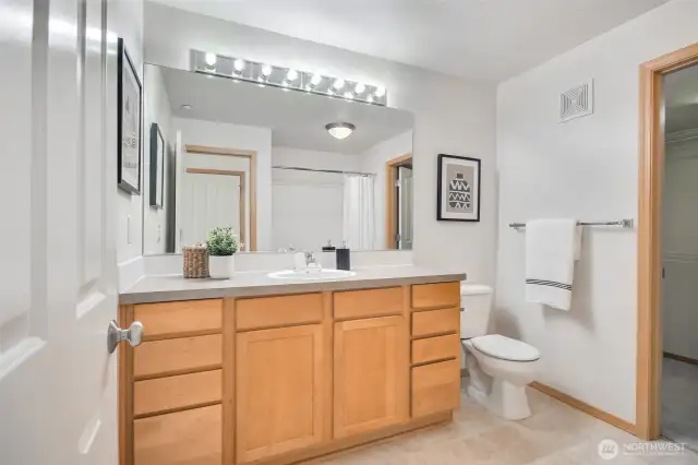 Primary bath