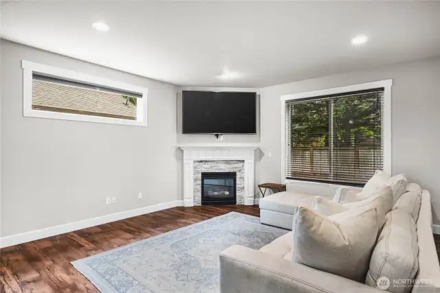Gas fireplace in the Living Room
