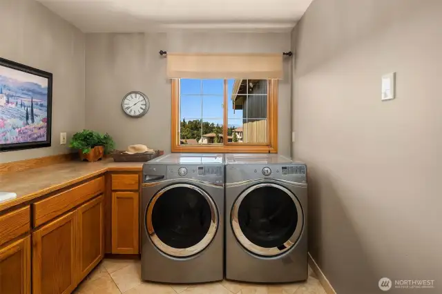 Spacious laundry room