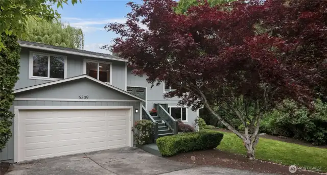Must See! This home has the direct access to the large 2 car garage.