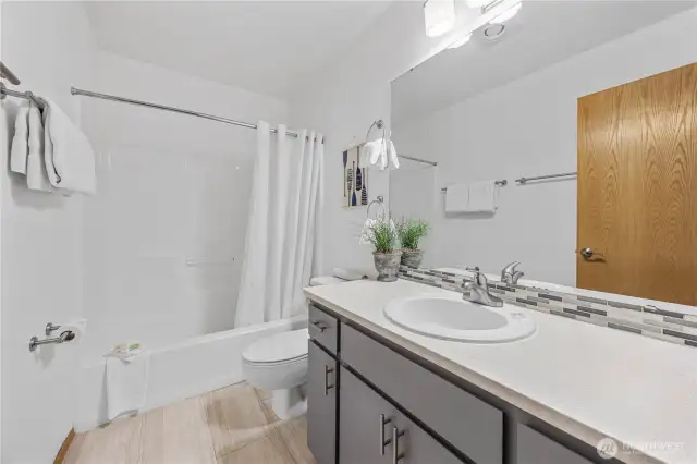 16-7 Primary Bathroom FULL