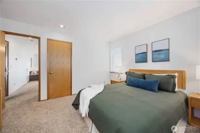 16-8 Bedroom