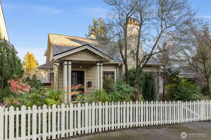 Welcome to 1828 NE Ravenna Boulevard.