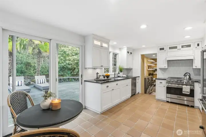 Kitchen with Eating Space