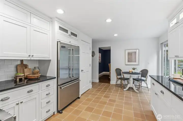 Kitchen with Eating Space