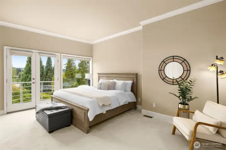 Very Spacious Primary Bedroom