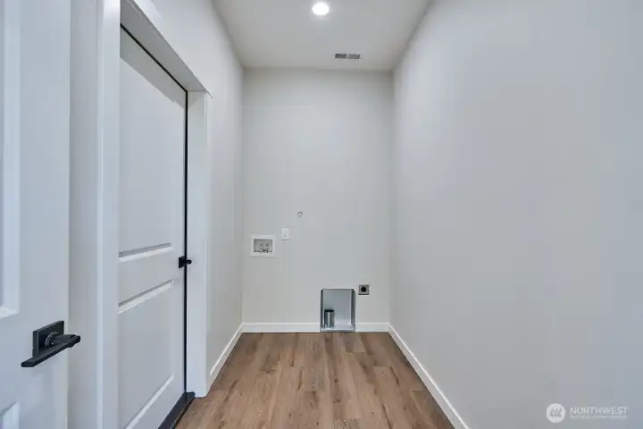 Photos from previous build at 721 Aster St Soap Lake for reference