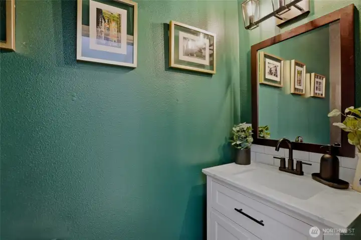 Bathroom - Main floor