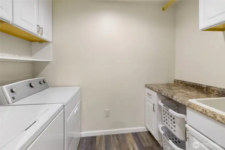 Laundry with wash basin