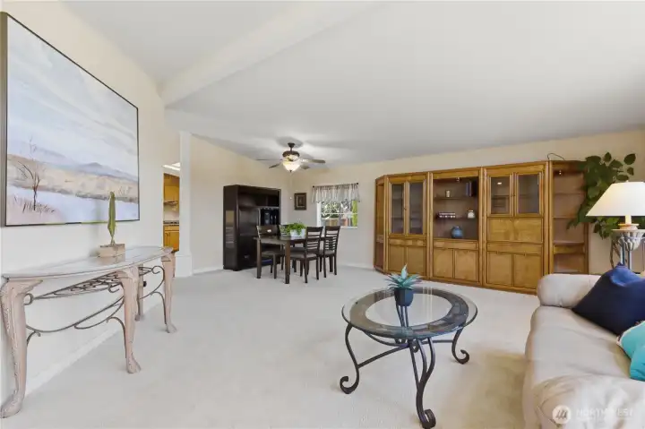 Light, Open & Comfy Living