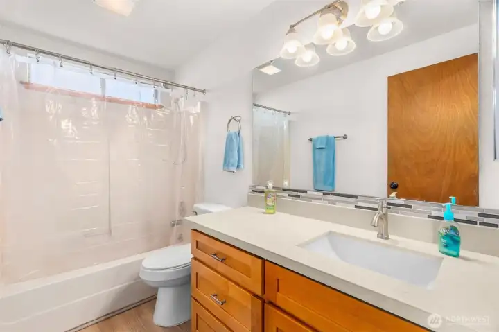 full hall bath full hall bath