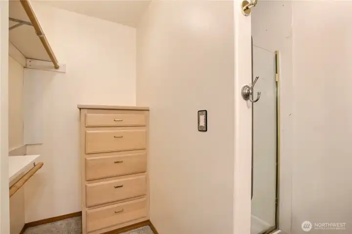 2nd bedroom has walk-in closet with built-in organizer 2nd bedroom has walk-in closet with built-in organizer