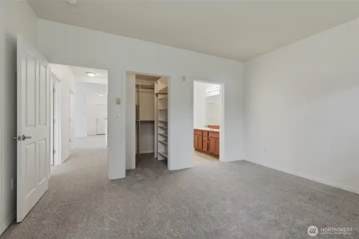 Primary Bed with 3/4 bath Primary Bed with 3/4 bath