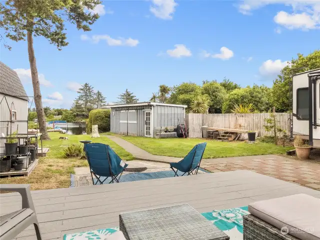 Dinners on your back deck with a beautiful water view