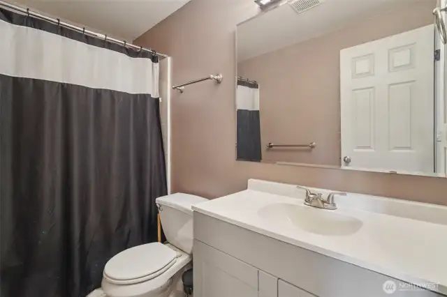 Main bathroom
