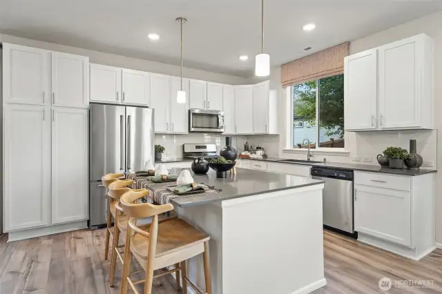 Disclaimer Secondary photos of same floor plan on different lot in different community: Photos are from another Warren, finishes, upgrades, and features may vary.