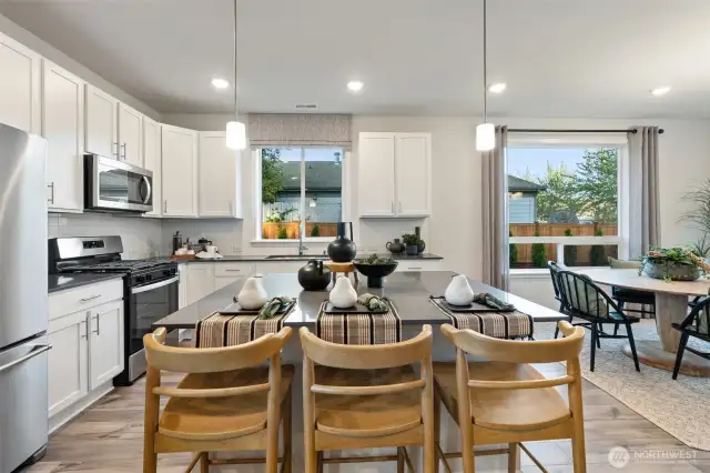 Disclaimer Secondary photos of same floor plan on different lot in different community: Photos are from another Warren, finishes, upgrades, and features may vary.