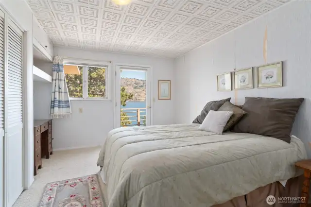 Upstairs Bedroom