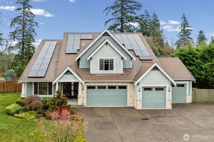 Welcome to the luxury home that has everything!