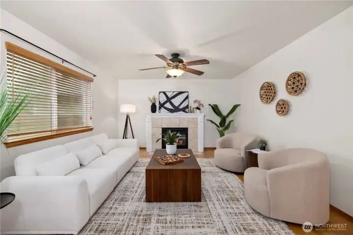 Family Room (Flames virtually staged)