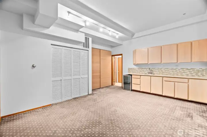 Kitchenette off garage in lower flex space Kitchenette off garage in lower flex space