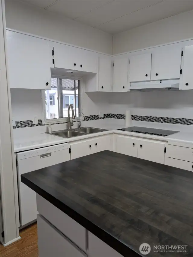 Other kitchen view
