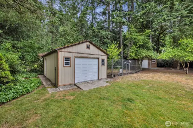 Garage in Back yard