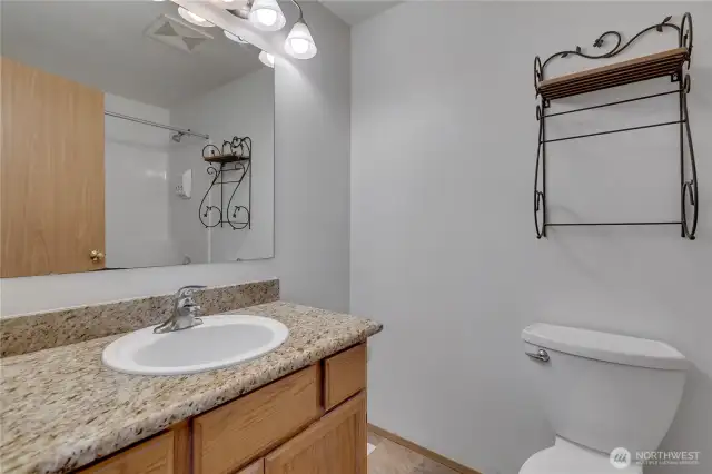 Full main bath on the main floor
