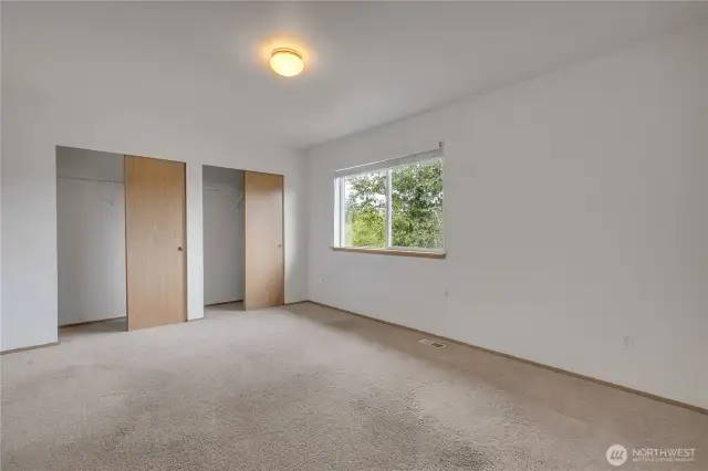Huge 4th BR on the lower level!