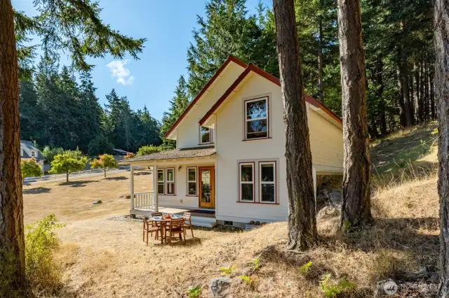 One of the iconic cabins in Sylvan Cove. Setting the scene for the beautiful Decatur Northwest community