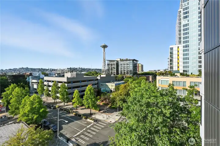 Another view of the Space Needle from your private deck!