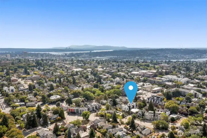 From sunrise over Green Lake to sunsets beyond downtown, this view captures the best of north-end living.