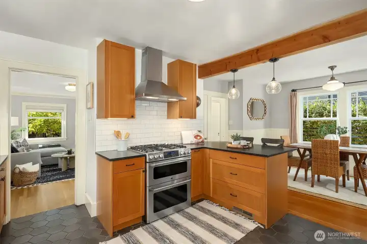 Stainless appliances.