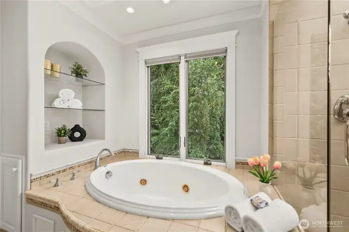 Or enjoy a relaxing evening in a soaking tub!
