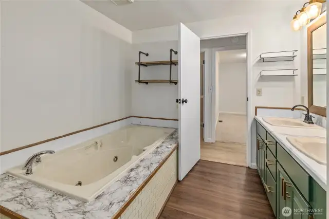 Primary bath