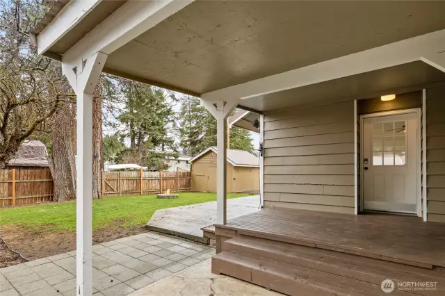 Covered deck entry is great for winter outdoor sitting