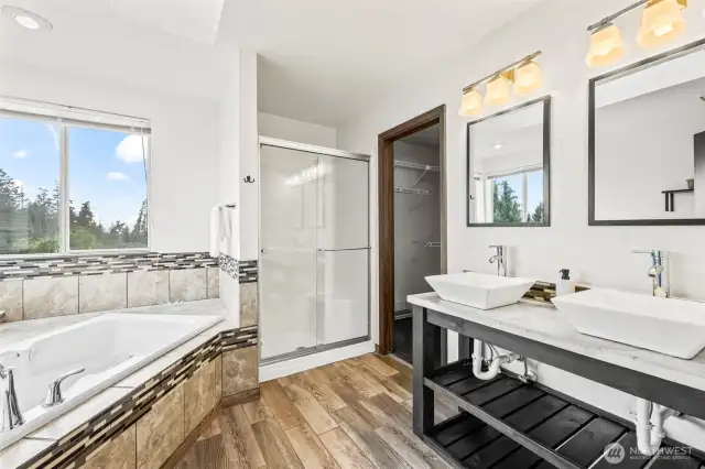 Complete with a 5 piece bathroom