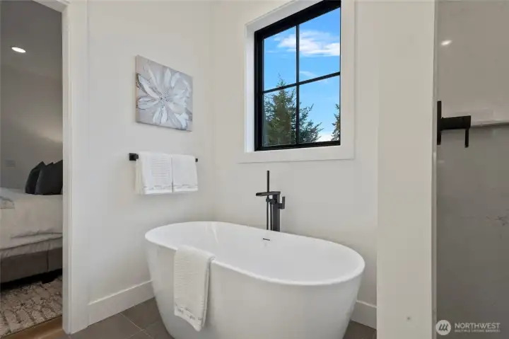 Photos represent builder's finished product and are not exact.