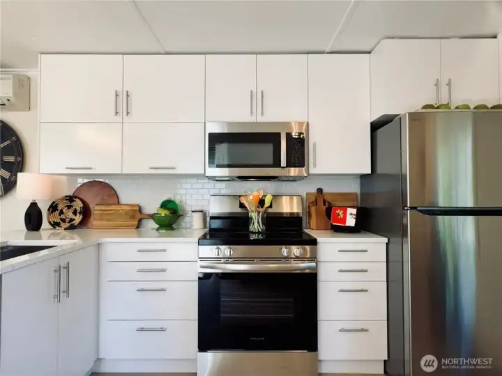 Brand new stainless appliances