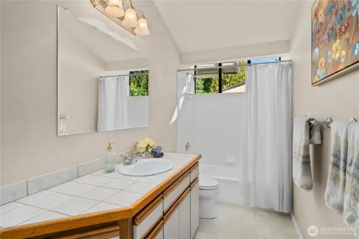 Full main hall bath