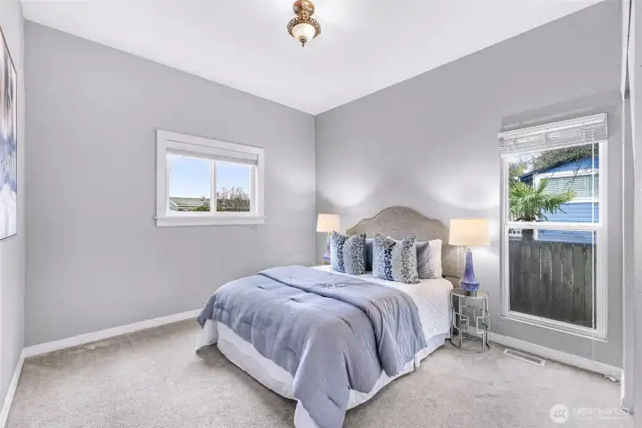 Downstairs/Main bedroom.