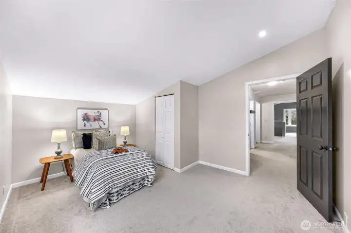 Good sized 2nd  bedroom upstairs.