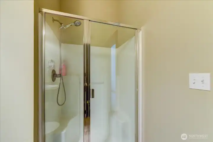 Bedroom 2 Shower Enclosure