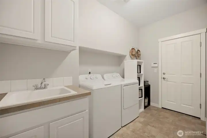 Spacious, functional utility room Spacious, functional utility room