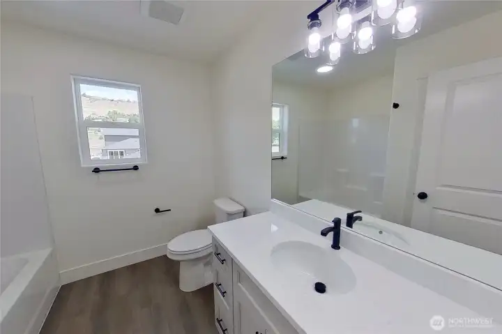 Similar Dustin Floor Plan, Different Home Similar Dustin Floor Plan, Different Home