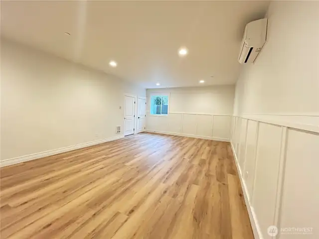 Lower level bonus room