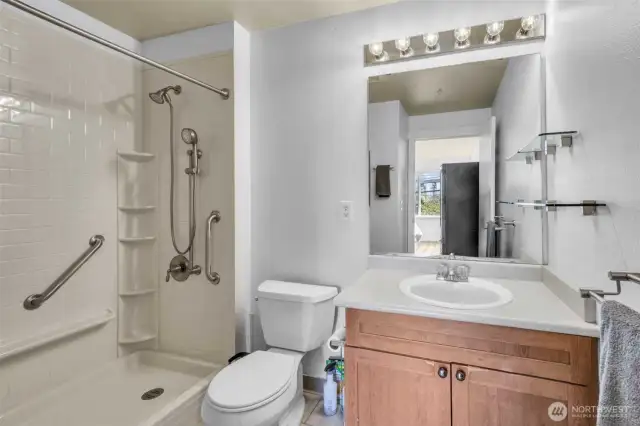 Empty bathroom.