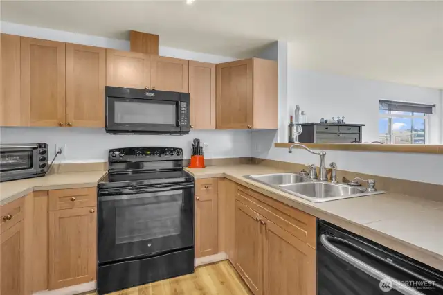 Open kitchen