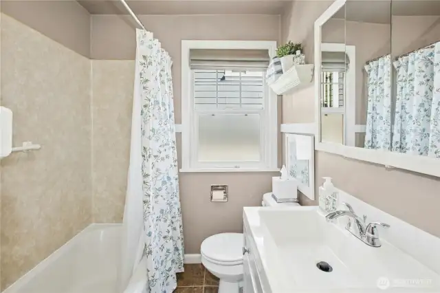 Full Bathroom